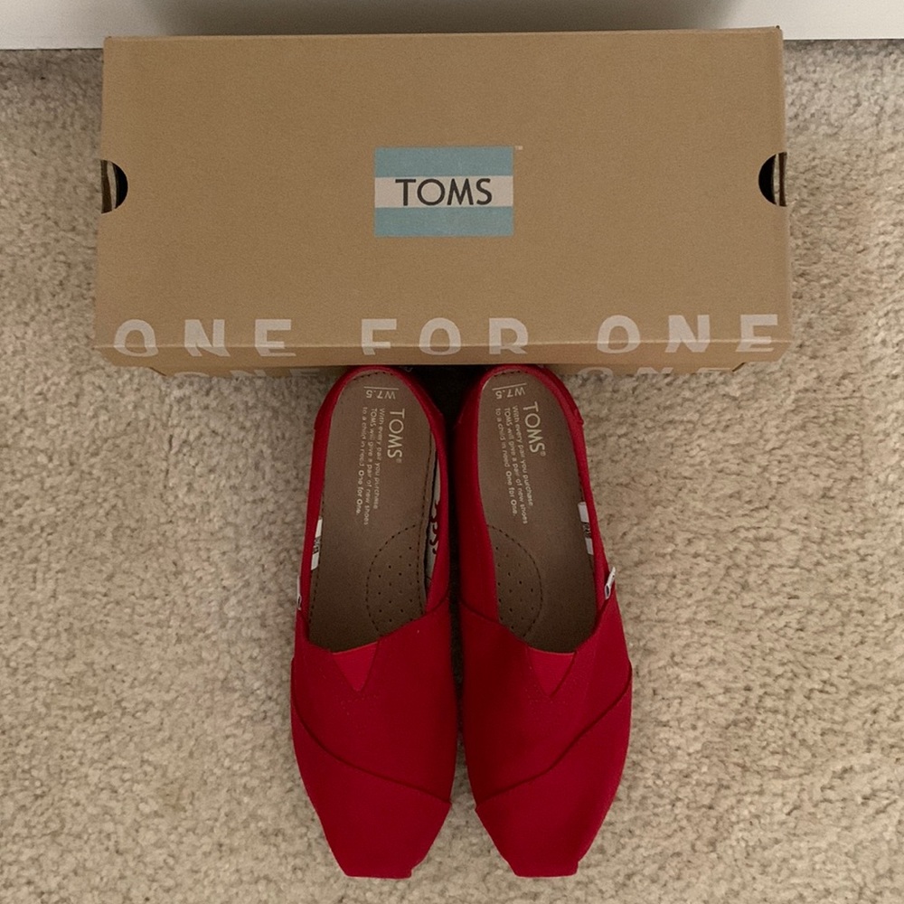 Toms Classic Red Canvas